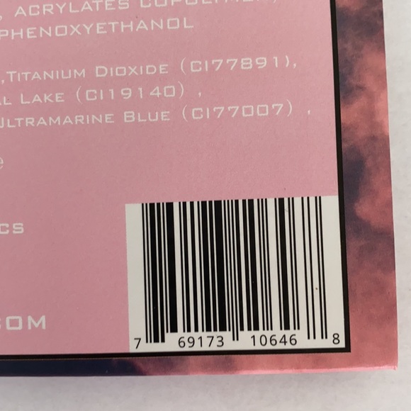 Illuminati X Isa Eyeshadow Palette - Picture 8 of 10